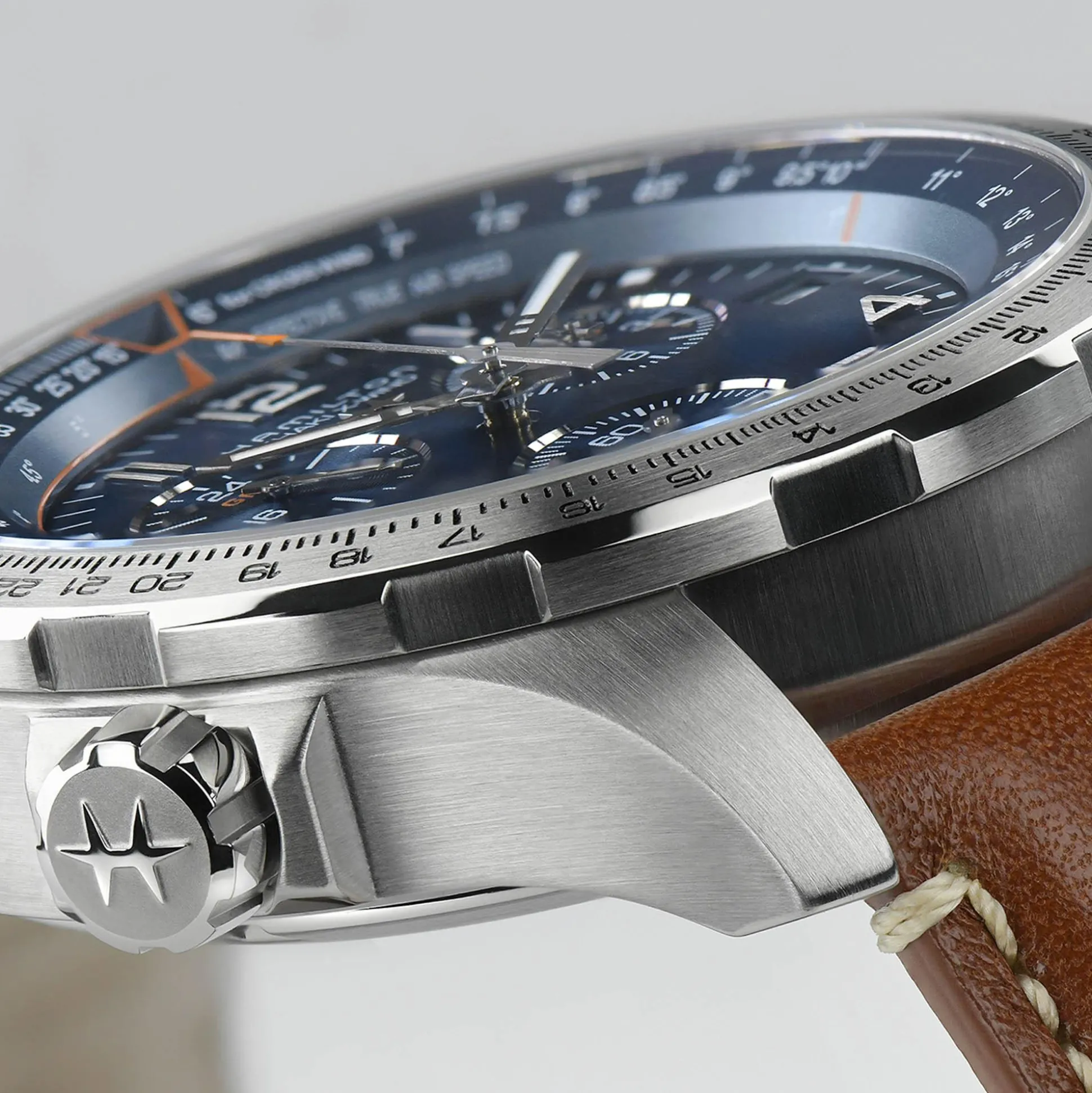 Khaki Aviation X-Wind GMT Chrono Quartz