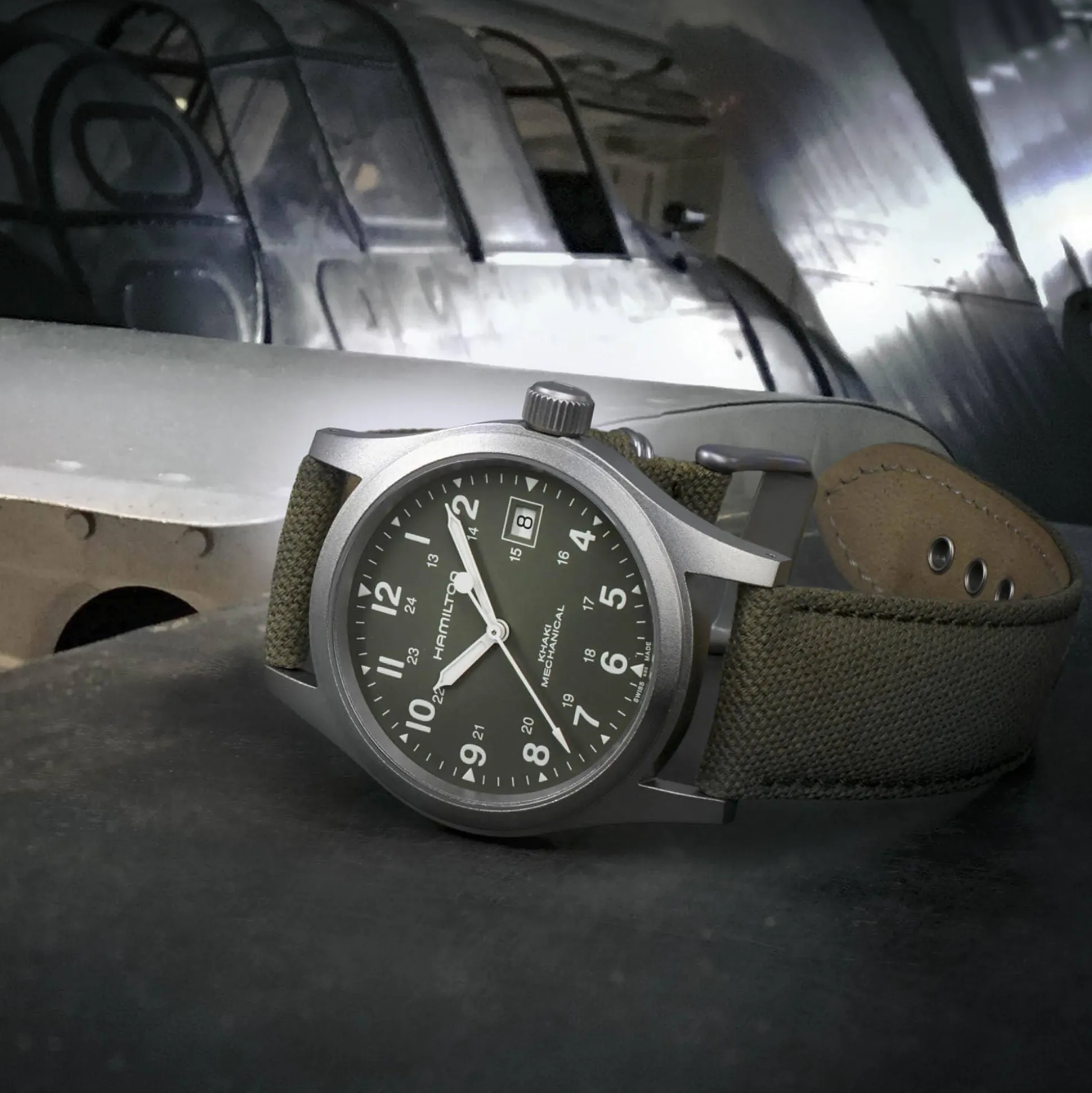 Khaki Field Mechanical