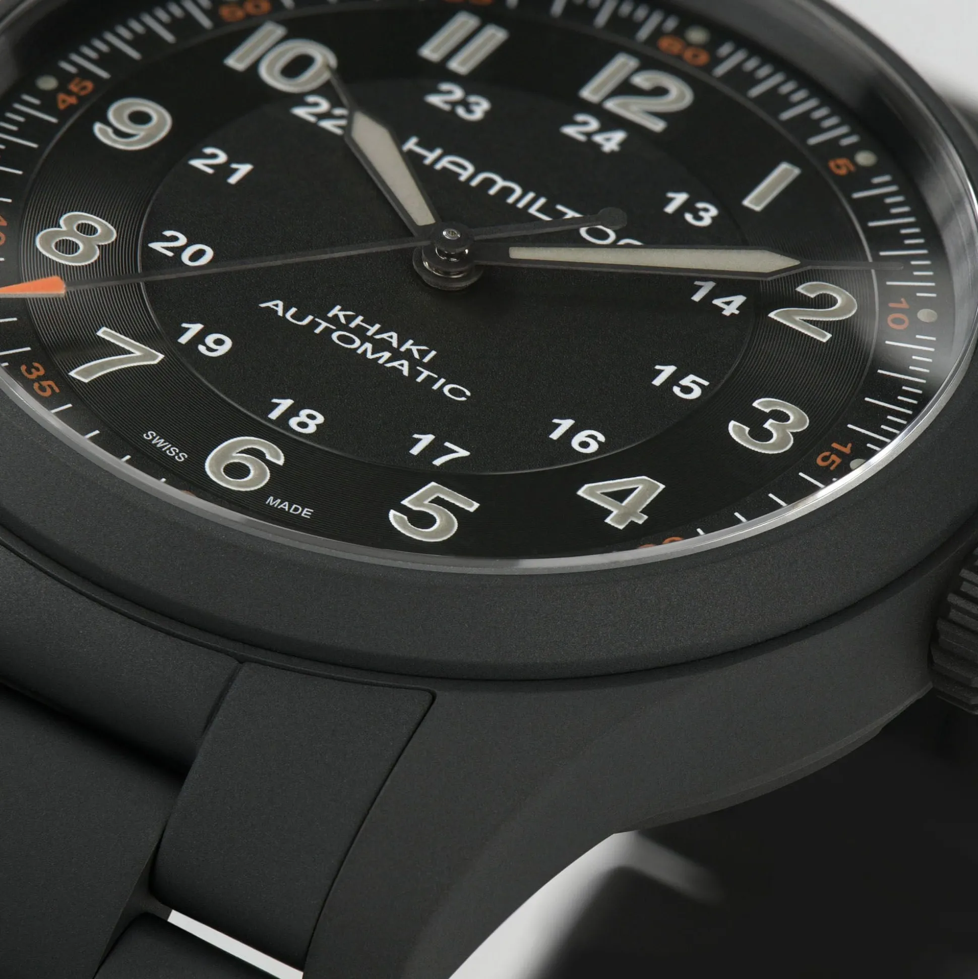 Khaki Field Titanium Auto