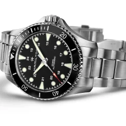 Khaki Navy Scuba Auto